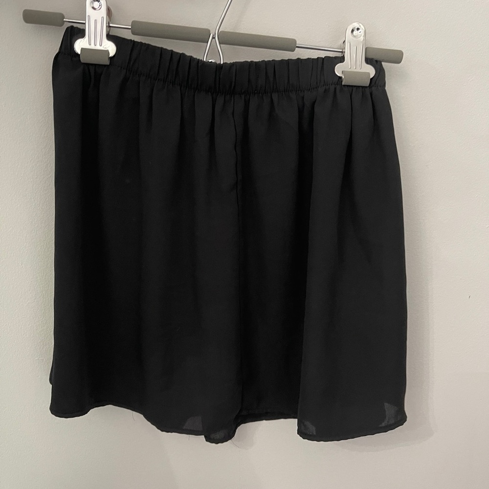 Black flowy skirt